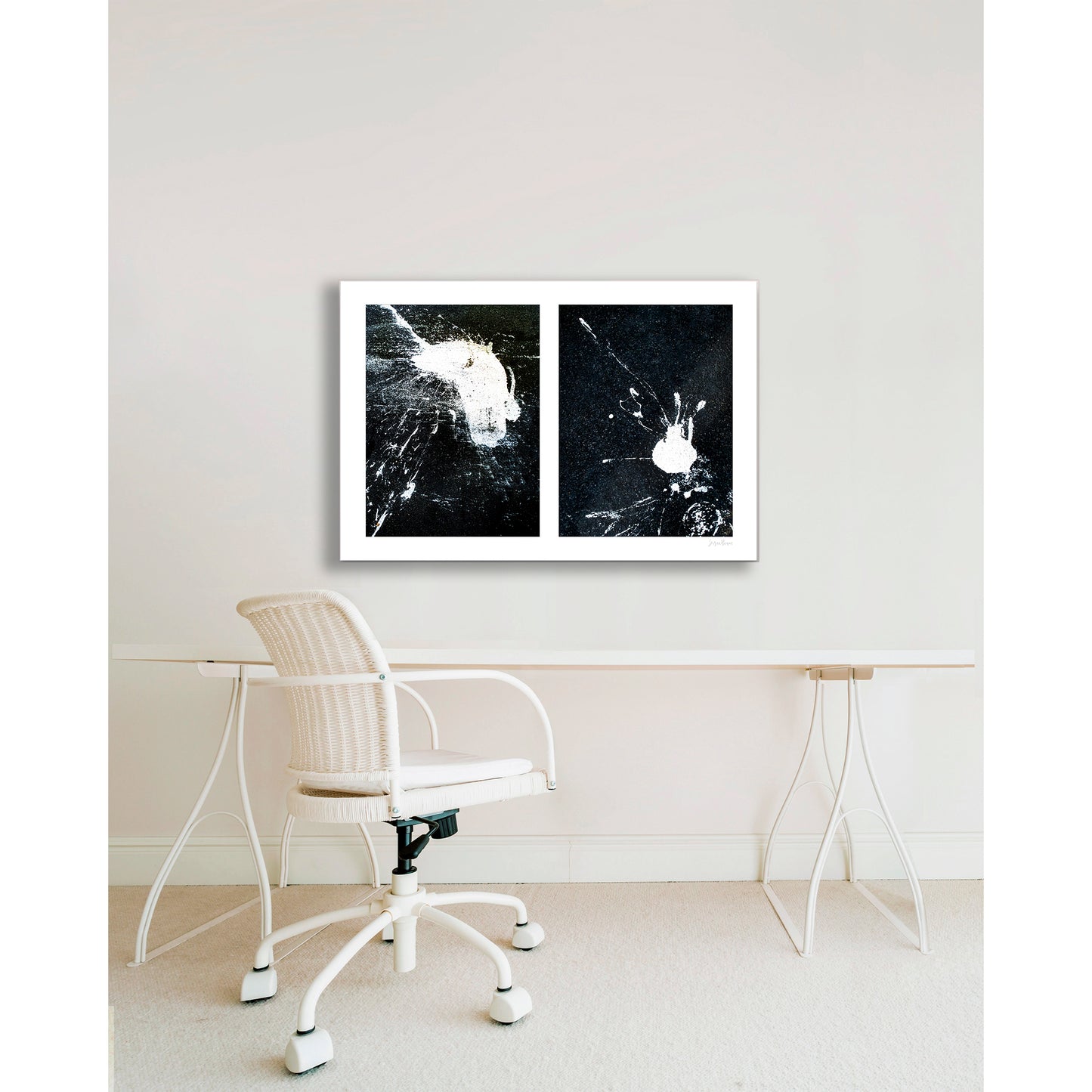 Abstraction of spills found on the ground (black and white)